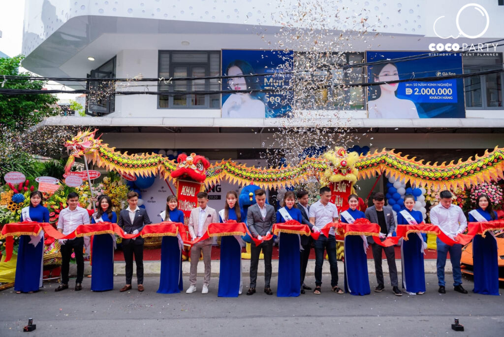 To chuc khai truong ga spa tan phu